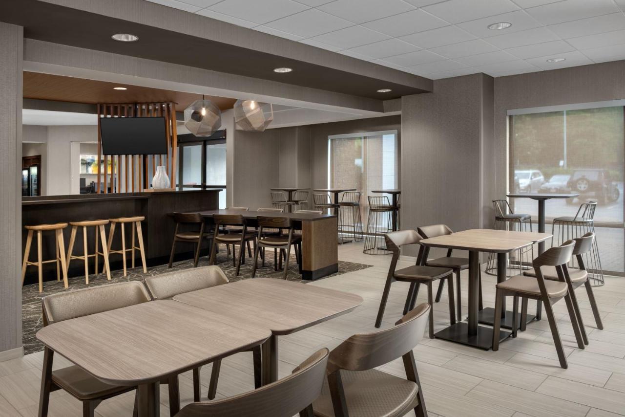 Springhill Suites By Marriott Atlanta Buford/Mall Of Georgia Экстерьер фото
