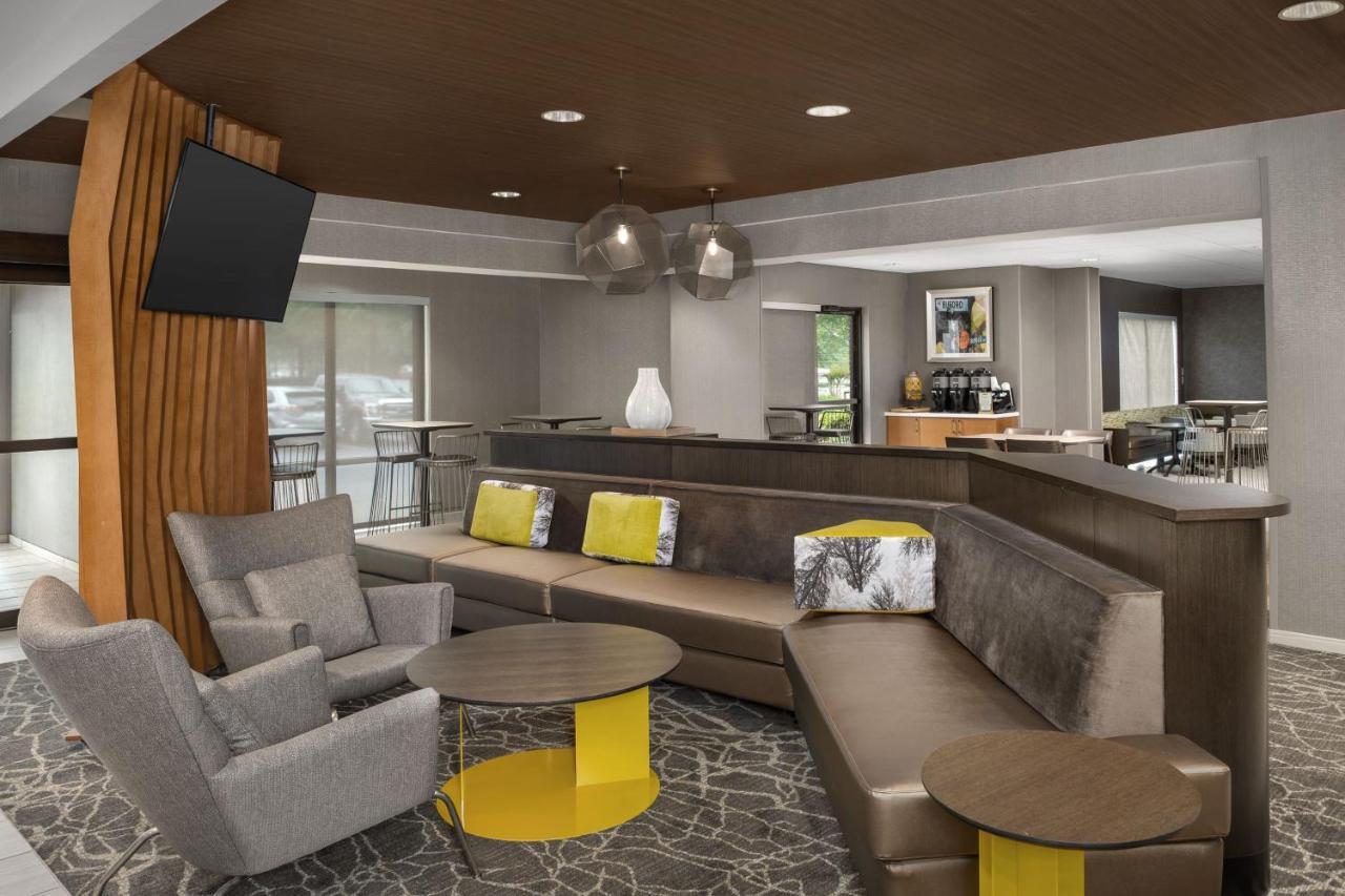 Springhill Suites By Marriott Atlanta Buford/Mall Of Georgia Экстерьер фото
