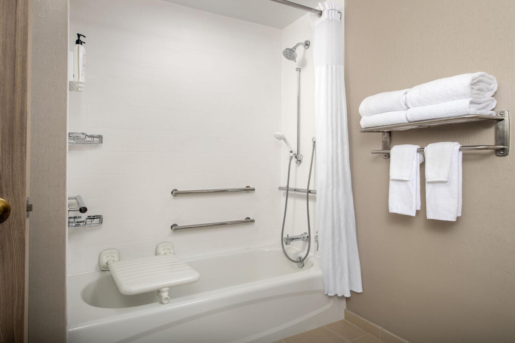 Springhill Suites By Marriott Atlanta Buford/Mall Of Georgia Экстерьер фото