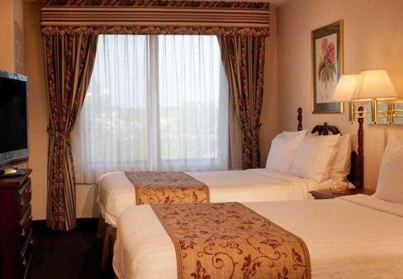 Springhill Suites By Marriott Atlanta Buford/Mall Of Georgia Номер фото